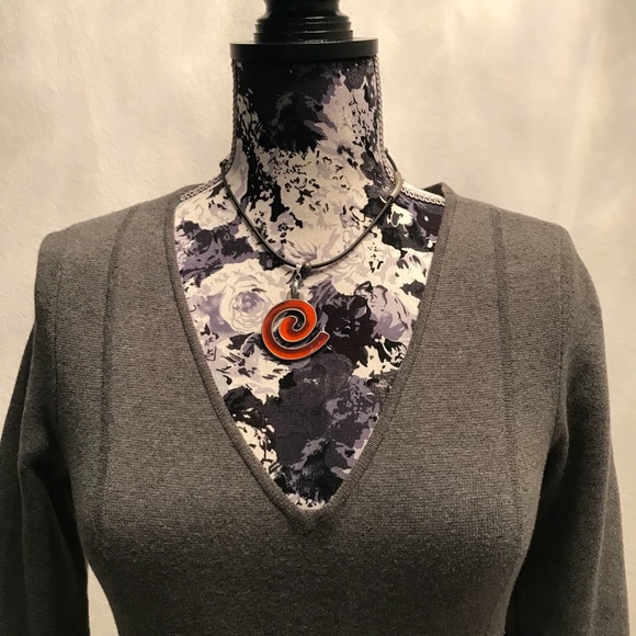 Banana Republic Grey Sweater Dress W/NECKLACE - Picture 2 of 4